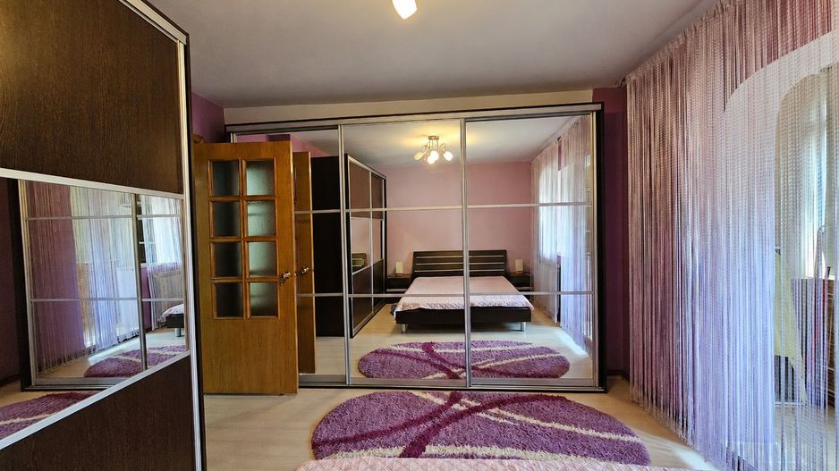 Apartament cu 3 camere de vanzare în Faleză Nord - Poză 2