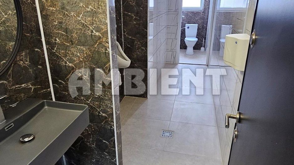 DE ÎNCHIRIAT - Spații birouri, ULTRACENTRAL, S= 18 - 50 mp; - Poză 4