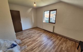 Vila Cornu-Prahova complet mobilata/utilata '' 350 mp + teren 500 mp'' - Poză 18