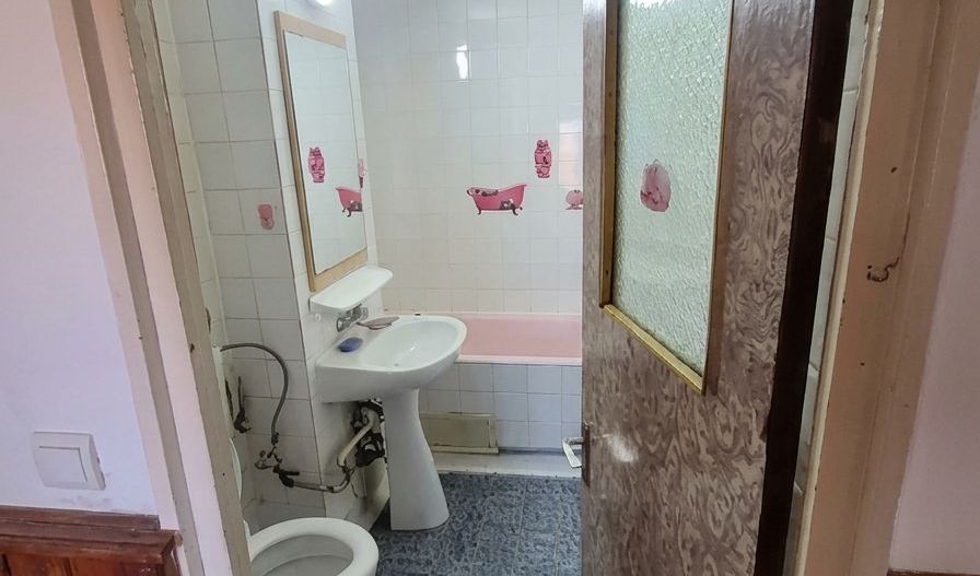 Apartament 2 camere Decomandat, Etaj 1, 56mp, Boxa, 2 Balcoane - Poză 4