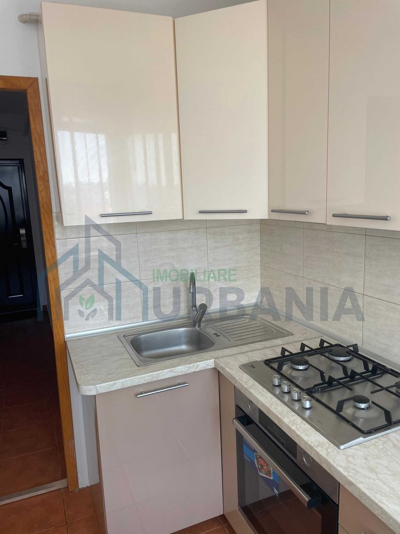 Proprietar inchiriez apartament 2 camere Alexandru cel Bun, Piata Voievozilor - Poză 7