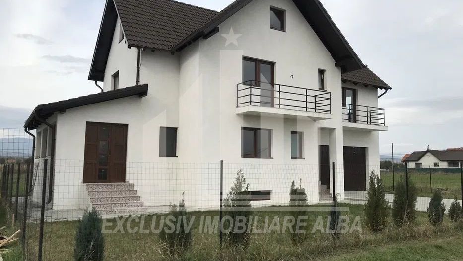 Casa individuala de vanzare, Partos - Poză 1