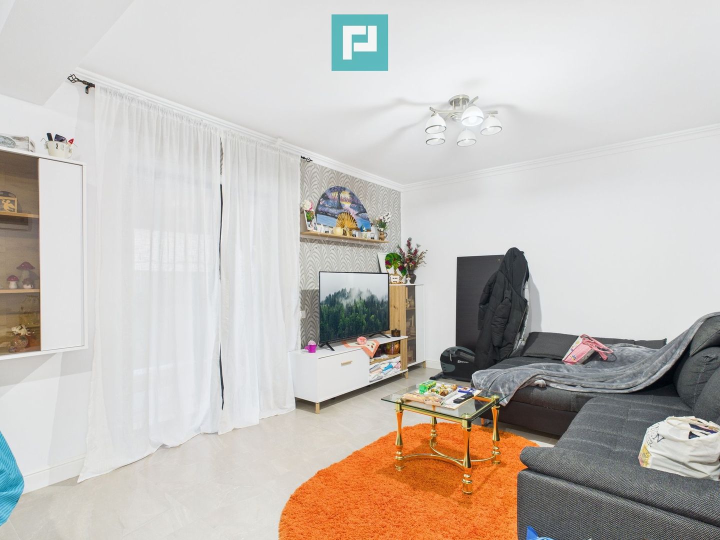 Casă cu 3 camere, P+1–Giarmata - Poză 3