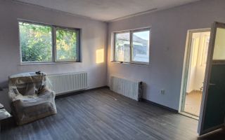 Casă individuala, renovată, mobilată și utilată, zona centrala. - Poză 2