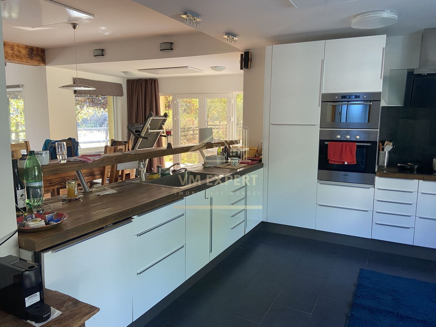 VILA CAMPULUNG, TEREN 4200 MP, PRET 259000 EURO - Poză 9