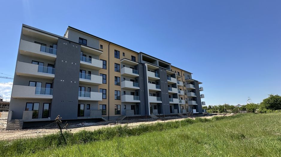 Penthouse pe malul lacului, cu terasă panoramică 90 mp - Poză 1