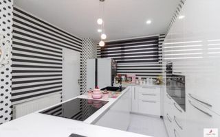 De vanzare- apartametn genros in Vila -  Ghermanesti, Snagov - Poză 7