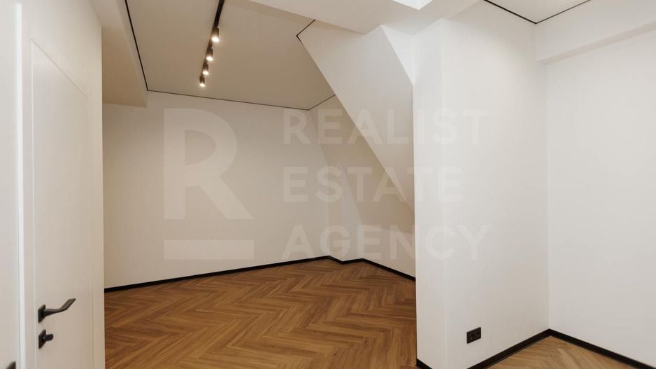 Chirie, apartament, 5 camere, str. Lacului, Centru - Poză 15