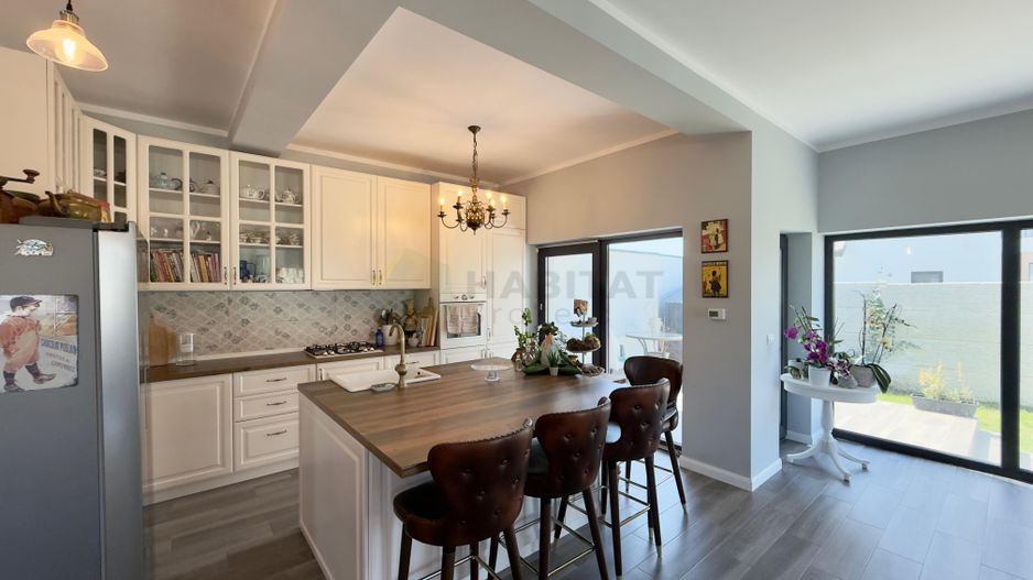 Vila 4 camere, curte amenajata | Strada Petre Ispirescu - Poză 14