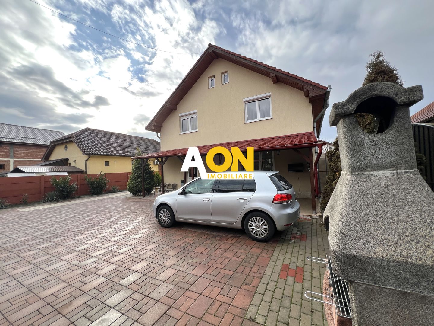 Casa de vanzare - 5 Camere, 2 Bai,  Garaj, 1000mp Teren - Poză 33