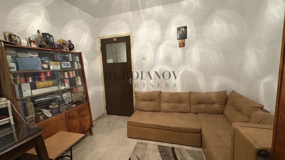 Apartament cu 3 camere de vânzare - 1 Decembrie 1918 - Sector 3 - Poză 9