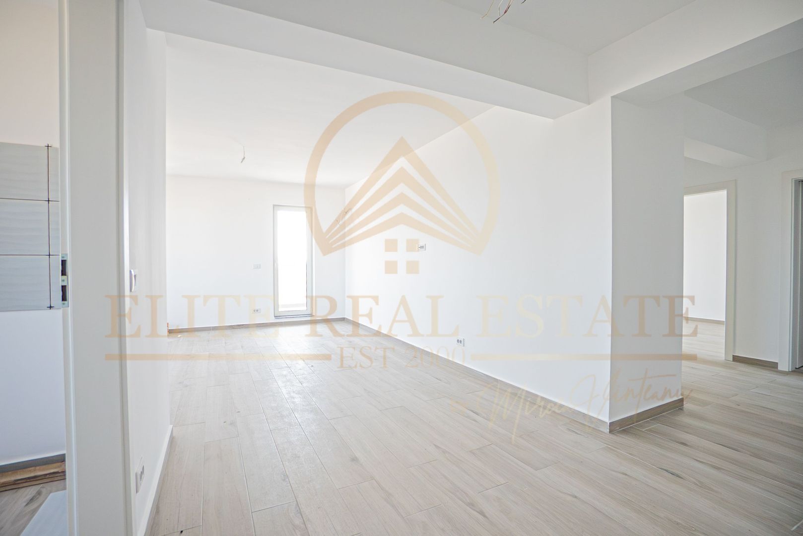 Apartament 3 camere - Bucatarie Separata - Poză 10