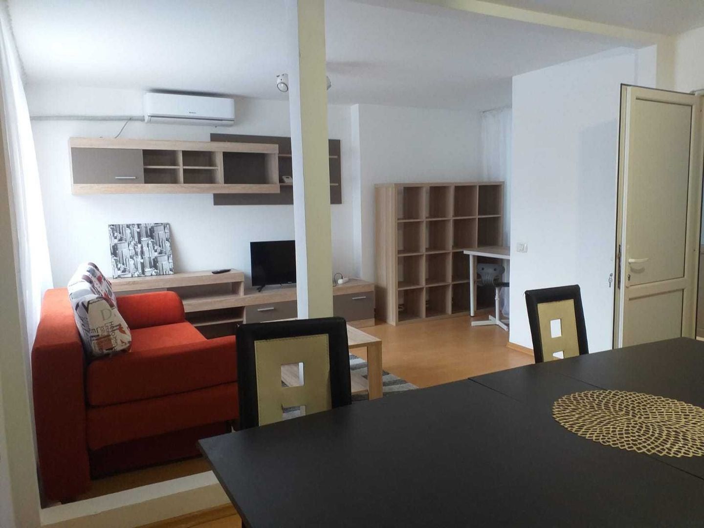 De Inchiriat Apartament 2 Camere Piata Romana - Poză 1