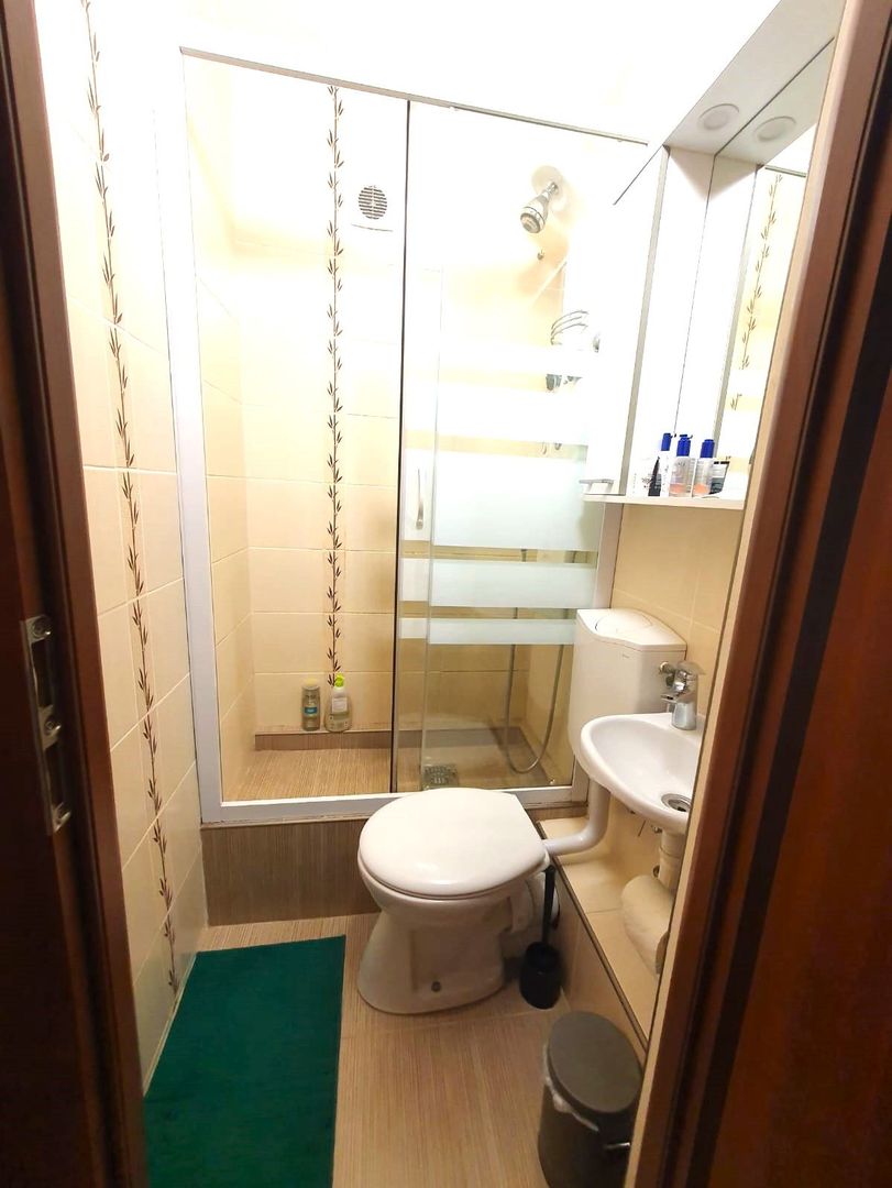 Central, 4 camere, etaj 1, mobilat si utilat - Poză 13