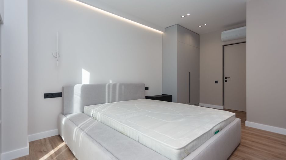 De închiriat apartament, 2 dormitoare, str. Teatrală 3, Centru. - Poză 14