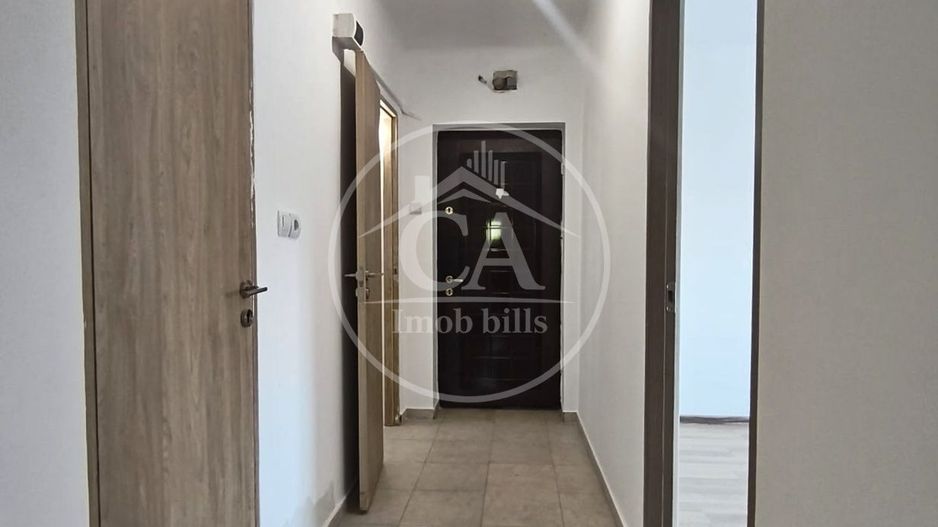 Apartament de vanzare cu 2 camere si curte in zona Centrala, Otadeaa - Poză 5