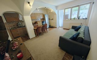 Dacia - Cartierul Armenesc | Casa 4 camere dispusă pe 3 niveluri | Terasa - Poză 1