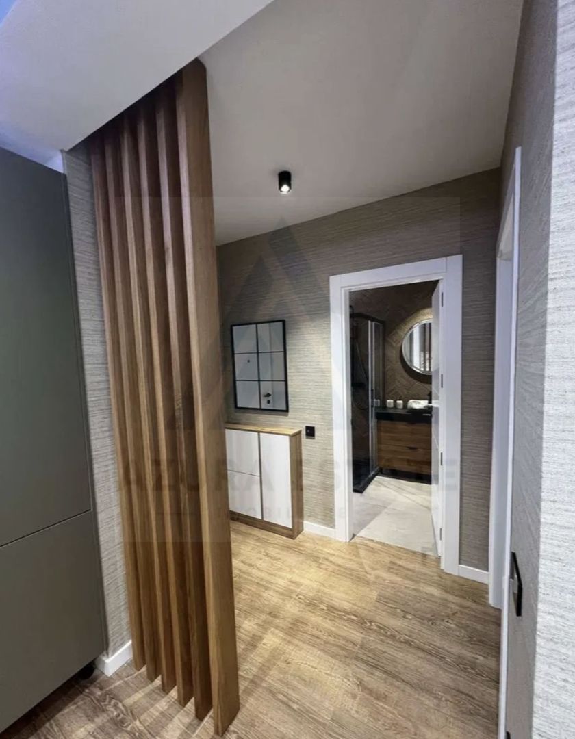 Apartament lux 2 camere curte privata si garaj subteran The Lake Home - Poză 5