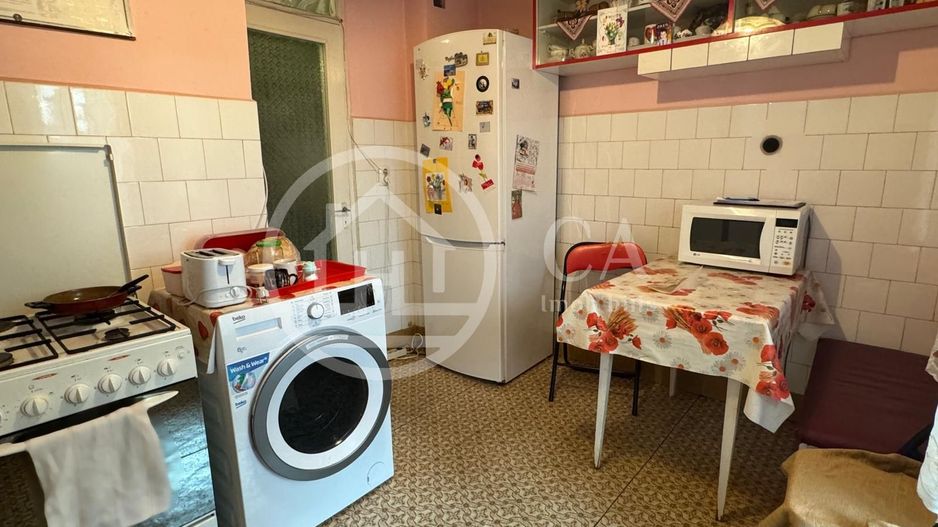 Apartament cu  3 camere de vânzare în zona  Iosia,  Oradea - Poză 11