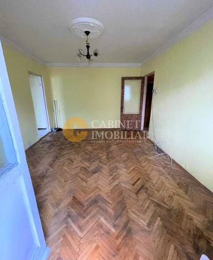 Etaj 3, apartament cu  2 camere zona Alexandru-Zimbru - Poză 6