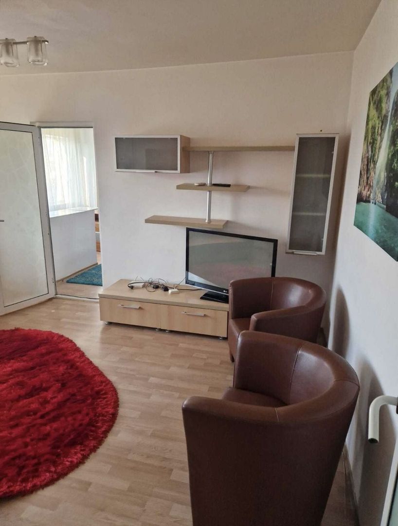 Apartament Constanta  2 camere etaj 4/4, centrala pe gaz - Poză 1