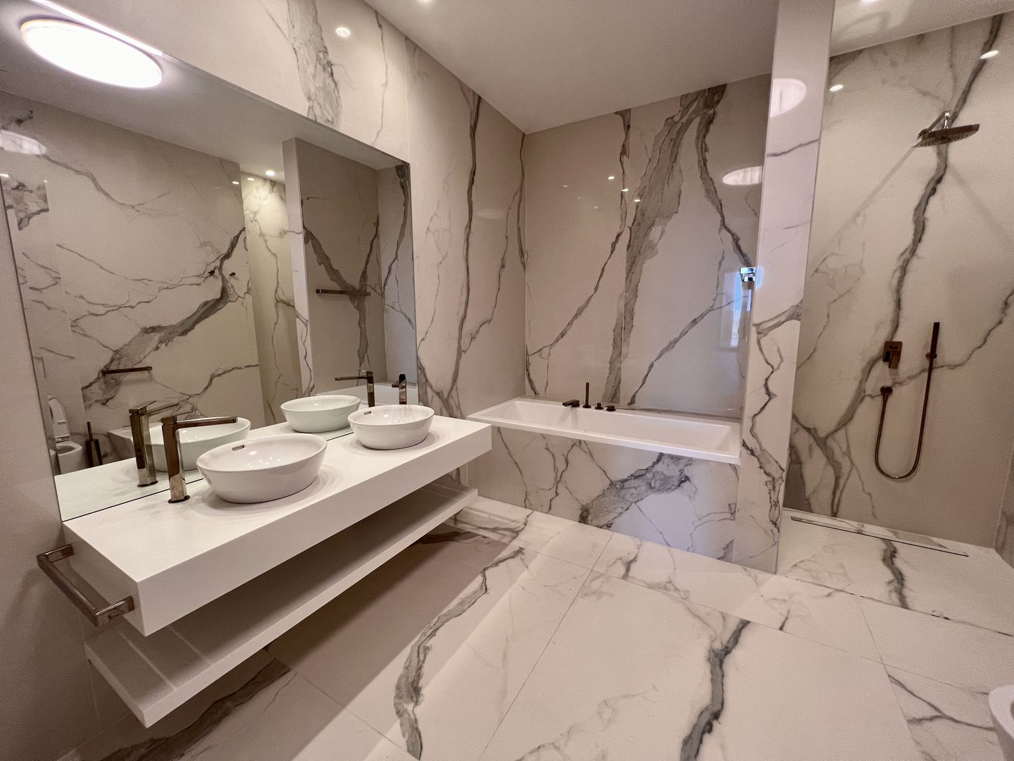 Apartament spectaculos 3 camere | Vedere Parcul Verdi și Lacul Floreasca - Poză 10