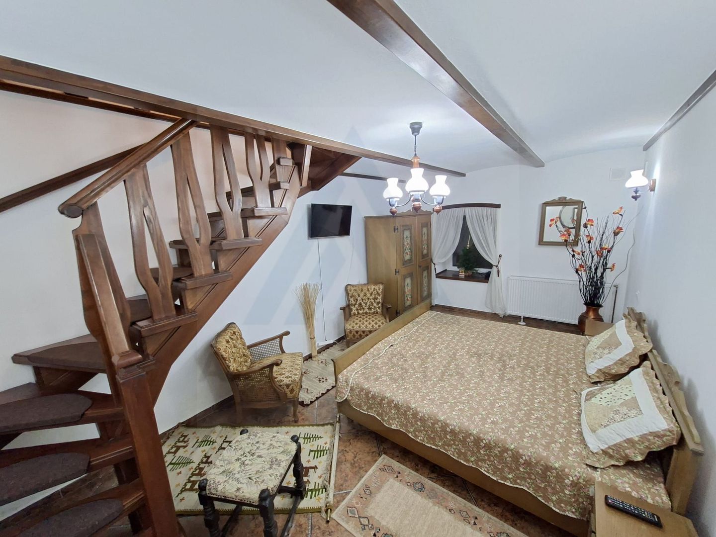 Apartament ultracentral 68 mp utili renovat premium Strada Arhivelor - Poză 2