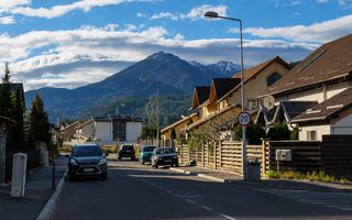 Vila 5 camere partial mobilata, curte 400 mp, garaj BUNLOC  Pet Friendly - Poză 8