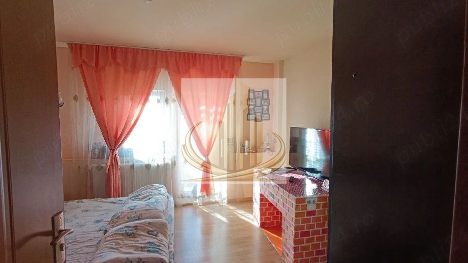 Apartament 70 mp | Calea Șagului | 3 dormitoare | Mansardă - Poză 1