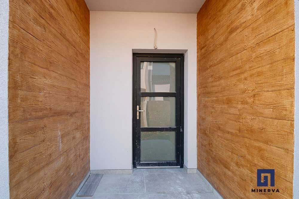 Duplex cu 4 camere si teren generos de 352 mp – Mosnita Noua - Poză 21