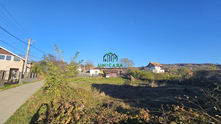 Teren intravilan/Valea Cheii - Poză 1