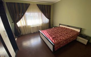 VILA CU 5 CAMERE zona Mircea Cel Batran - Poză 22