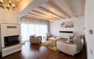 Apartament penthouse cu 5 camere | 2 băi | Terasă | Calea Dumbrăvii - Poză 1