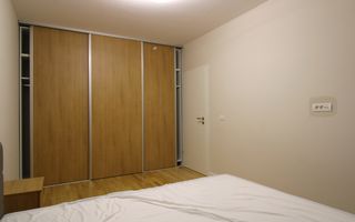 Casa in Ghiroda, 5 camere, 2 bai. - Poză 9