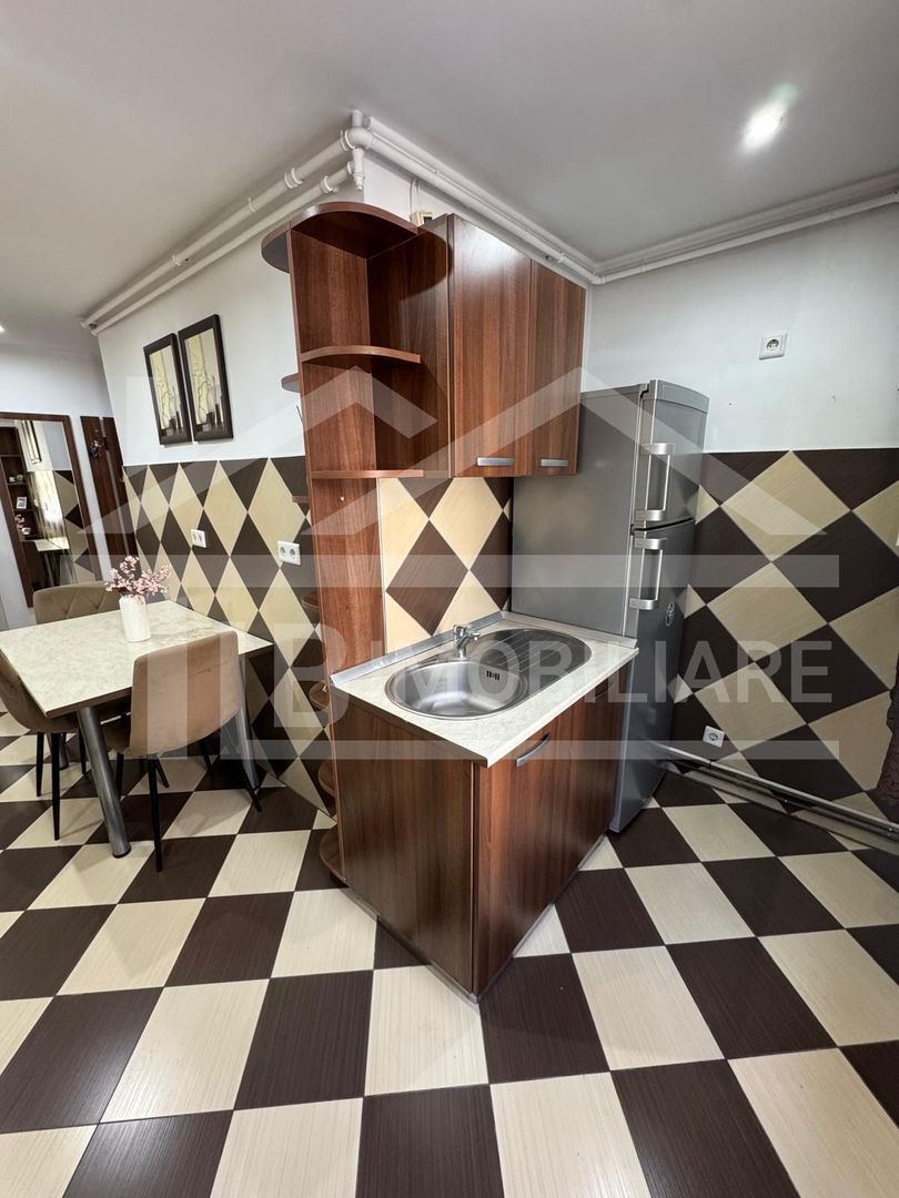 Apartament cu 3 camere, 65 mp, decomandat, Zona UMFST - Poză 9