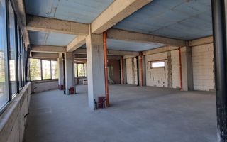 Spațiu Versatil 555 mp – Clinici, Birouri, Fitness - Poză 2