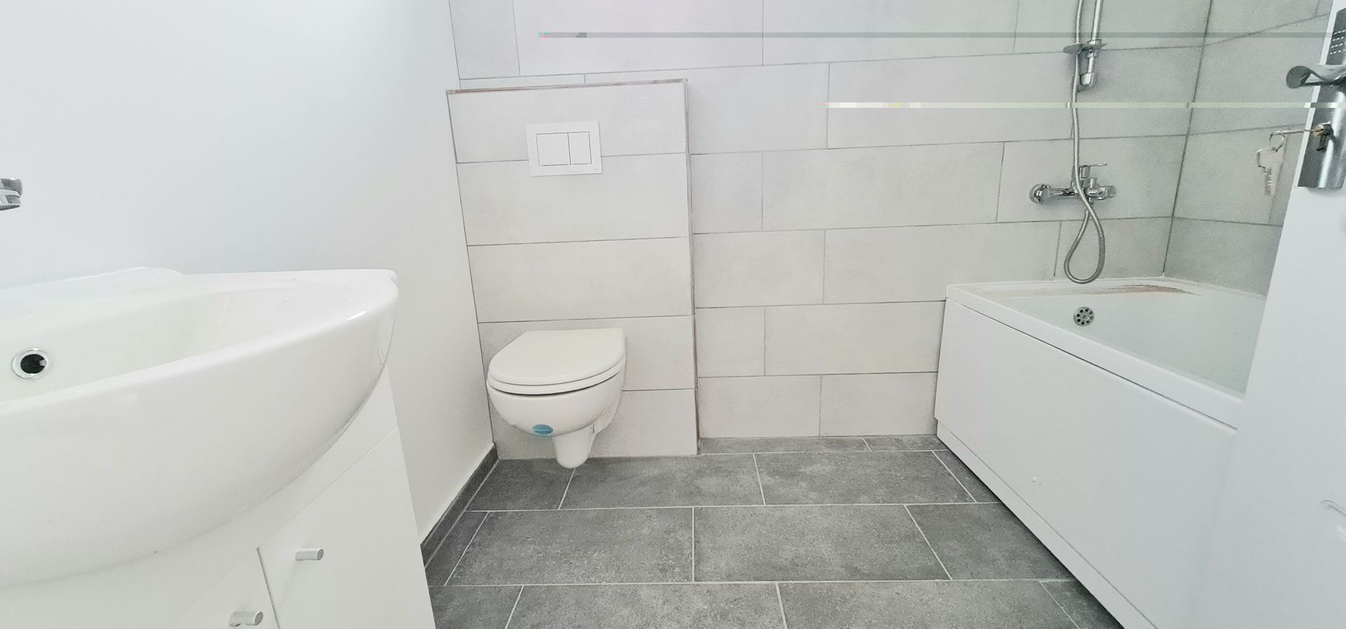 Casa finalizata intabulata in Cartier Izvor Tarlungeni Brasov - Poză 1