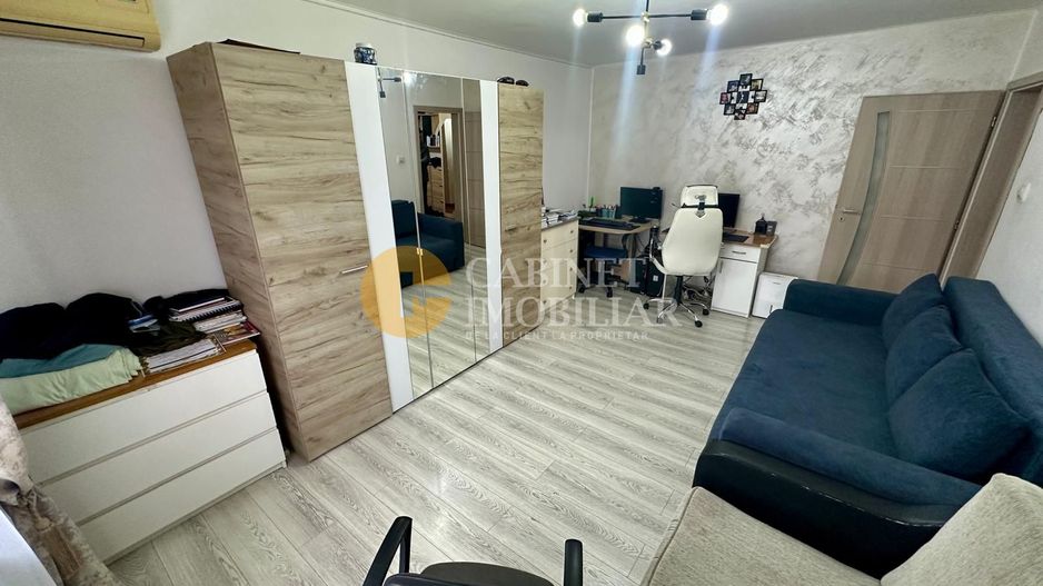 Ap. 3 Camere Decomandat - Zona Dacia - Bloc din 1982 - Poză 4