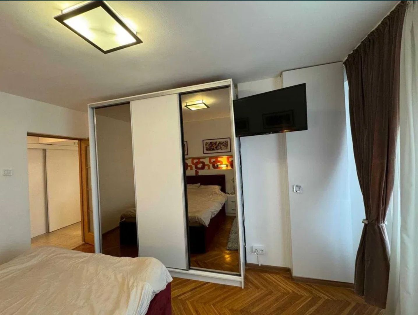 AP. 2 CAMERE URANUS, DOG-FRIENDLY, MOBILAT/UTILAT MODERN, CURAT - Poză 4