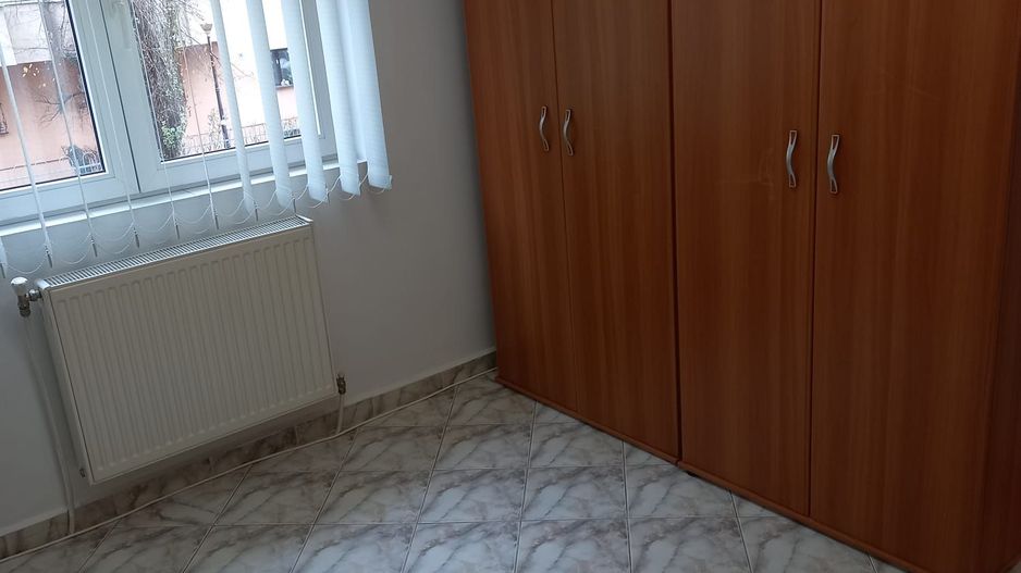 Inchiriere apartament 3 camere Unirii - Poză 6