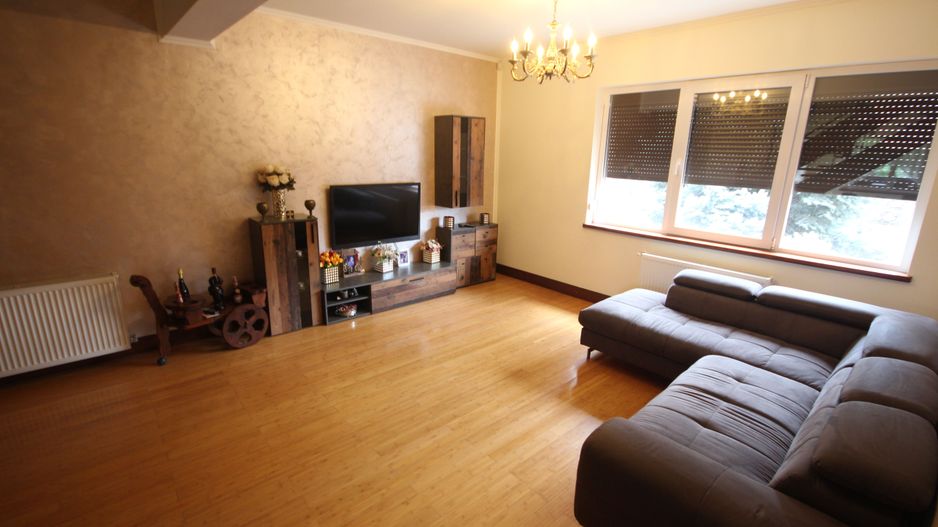 Casa individuala, ideala pentru o familie - Poză 17