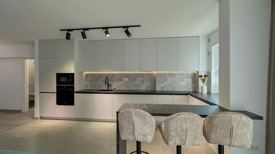 Apartament 3 camere Deosebit | PRIMA INCHIRIERE | View | Parcare + Boxa incluse - Poză 3