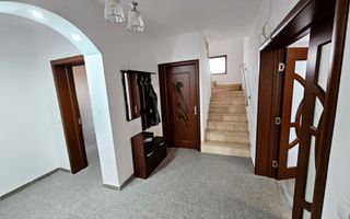 Casa individuala, mobilata utilata, zona Orizont - Poză 9