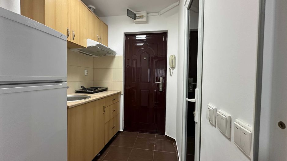 Soarelui | 1 Camera | Disponibila imediat | Centrala proprie | Renovata complet - Poză 4