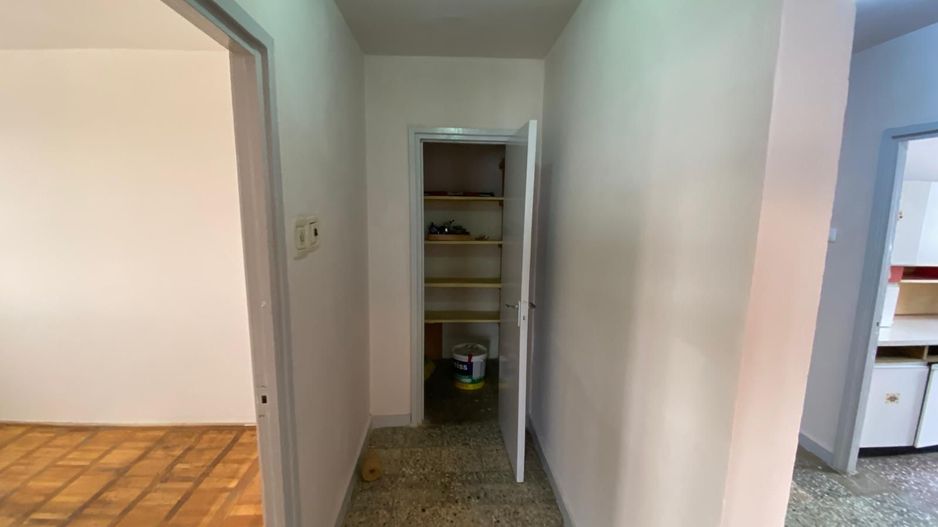 Apartamente 3 camere de vânzare Lugoj - Poză 3