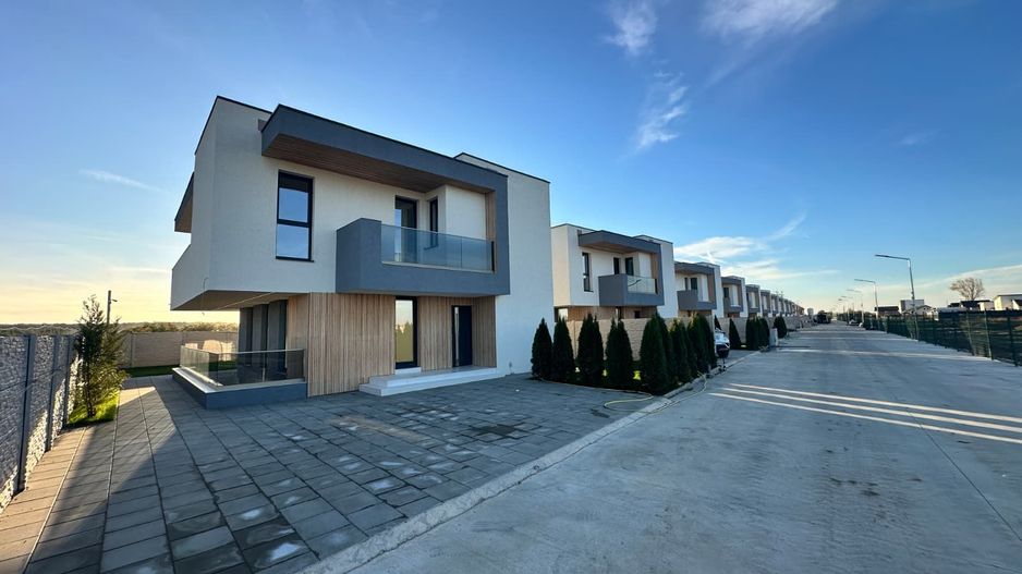 CASE INDIVIDUALE DOMNESTI - 6 CAMERE, GARAJ, PANOURI SOLARE, COMIS 0% - Poză 2