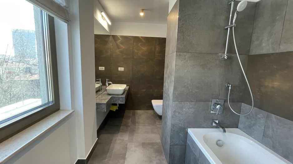 PENTHOUSE SUPERB CU 2 CAMERE DE 100 MP IN INIMA DOROBANTI CAPITALE - Poză 4