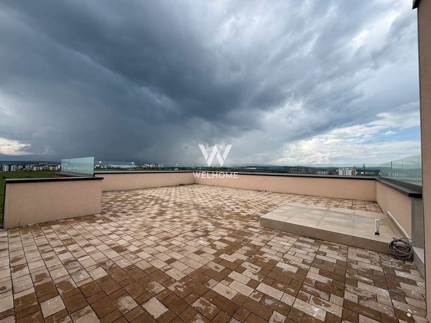 Penthouse cu 2 TERASE de 200 mp in SIBIU - Poză 9