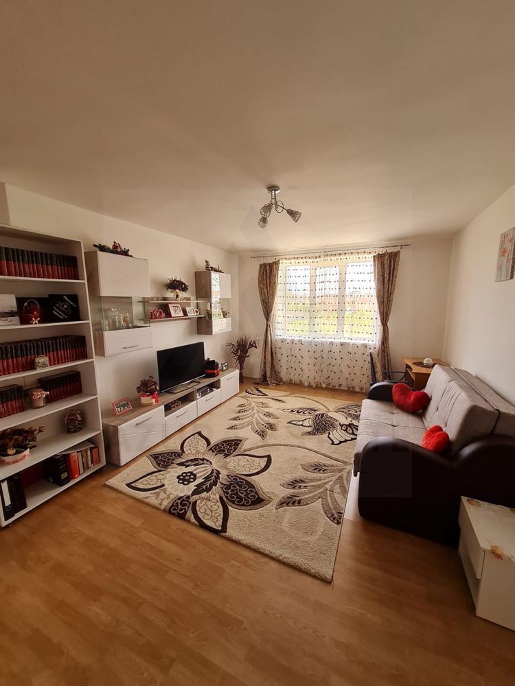 Apartament 1 camera 41 mp utili pivnita si balcon inchis Turnisor - Poză 1
