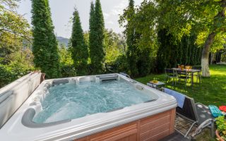 Vila de lux,  de inchiriat! Drumul Poienii! - Poză 2